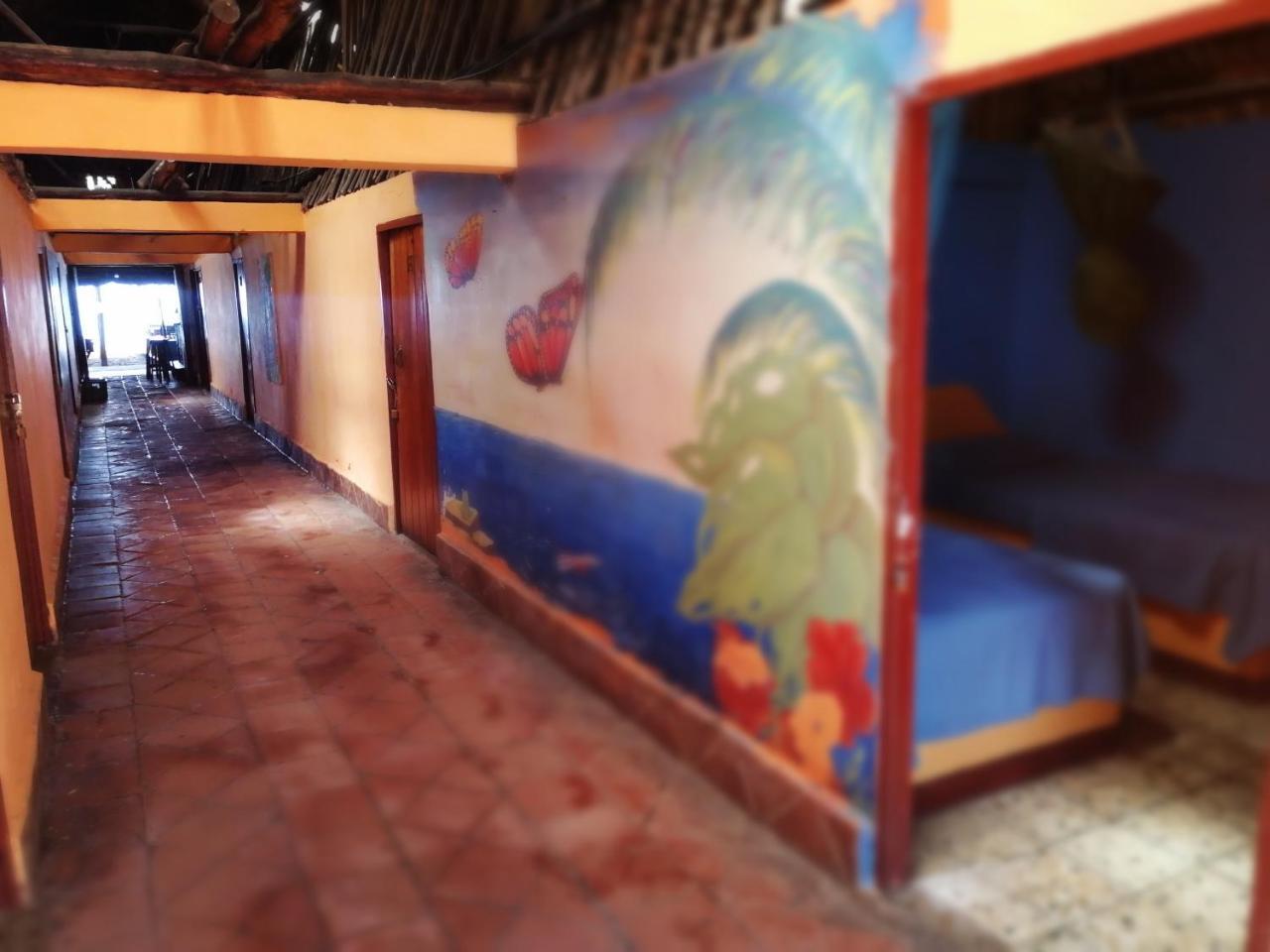 Hotel El Delfin Monterrico Exterior photo